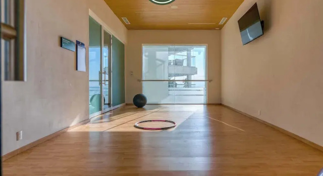 Luxury Oceanfront Studio - Beach - Pools - Gym, Book Hotel Puerto Vallarta Jalisco