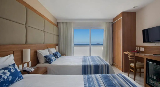 Трёхместный номер Deluxe с видом на море Hotel Atlantico Praia