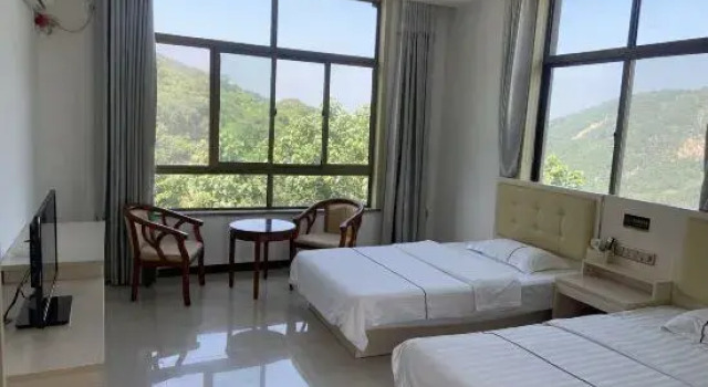 Семейный люкс Monkey Mountain Villa Hotel