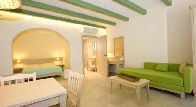 Студия Alona Luxury Villas