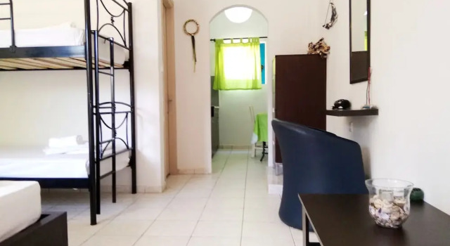 Sarantakis Apartments