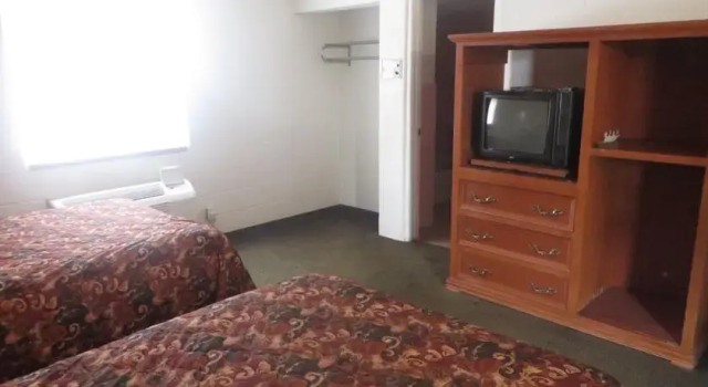 Twin Bridges Motor Inn, Prenota Hotel Bettendorf Quad Cities