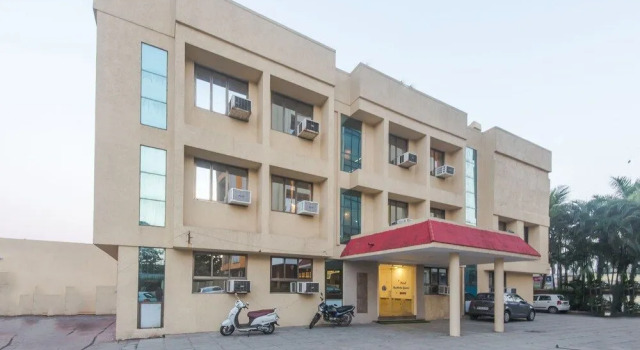 OYO 10652 Hotel Kushala Green