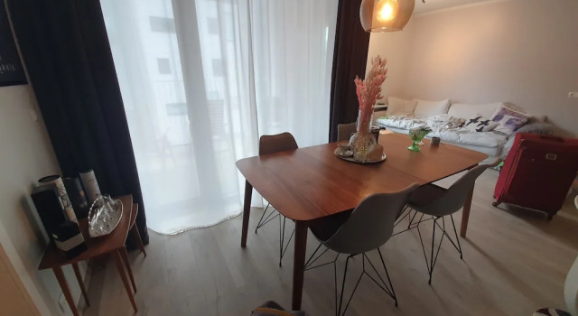 Stunning 2-bedroom Downtown Reykjavík Free Parking, Забронировать Отель Отели Хёвюдборгарсвайдид с парковкой, Парковка