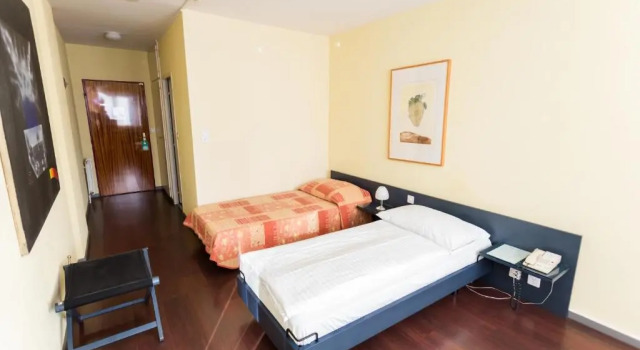 Двухместный номер Standard Hotel Comédie