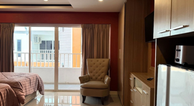 Cozy Studio With Balcony - Pratumnak Hill, Забронировать Апартаменты/квартира Паттайя провинция Чонбури