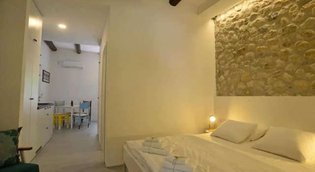 House 561, Boek Hotel Dobrota 