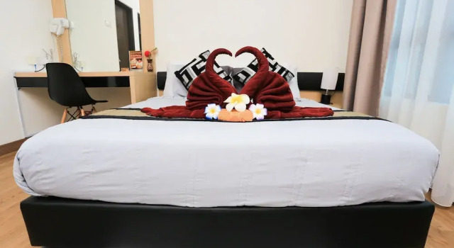 MLH Deluxe Studio Suites @ Landmark Residence