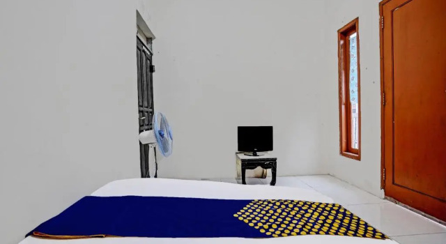 Номер Economy OYO LIFE 92077 Tarlo Guest House 3