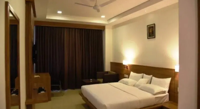 Hotel Raama, Boek Hotel Hassan Bangalore
