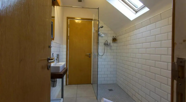 Кровать в общем номере The Nest Boutique Hostel