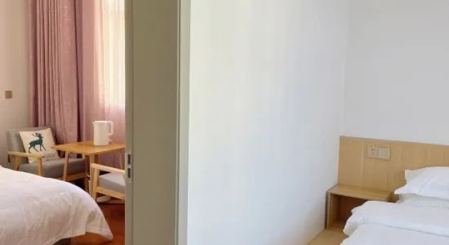 Семейный люкс Dali Wanyue Homestay