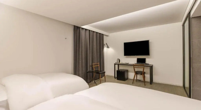H hotel Gasan, Boek Hotel Hotels in Geumcheon-Gu met parkeren, Parkeren