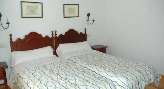 Hotel Rural El Texu, Book Hotel Hotels in Asturias with Parking, Parking