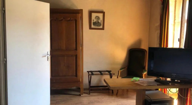 Auberge du Renardeau, Забронировать Хостел Хостелы Côte-d'Or, Хостел