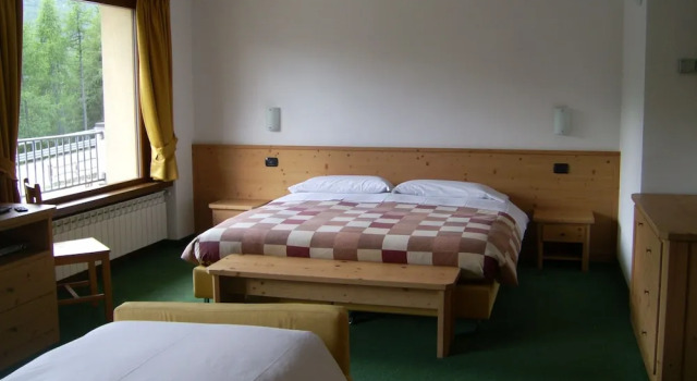 Hotel Li Arnoga, Забронировать Отель Отели Вальдидентро 3 звезды, 3*