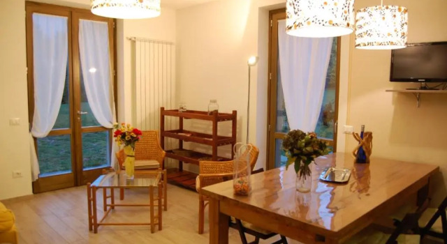 Апартаменты с видом на озеро Agriturismo Casa del Castagneto