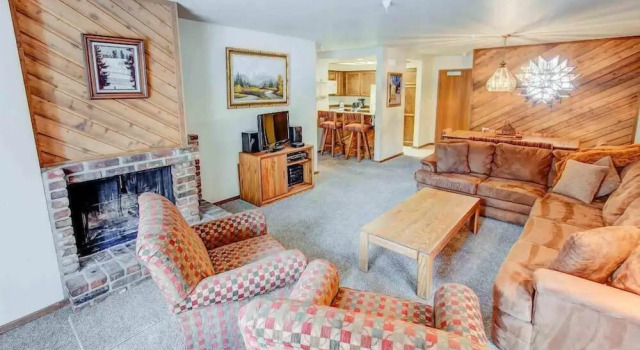 Aspen Creek #113 - Family Friendly Condo, Prenota Appartamento Hotel a Mammoth con piscina, Piscina