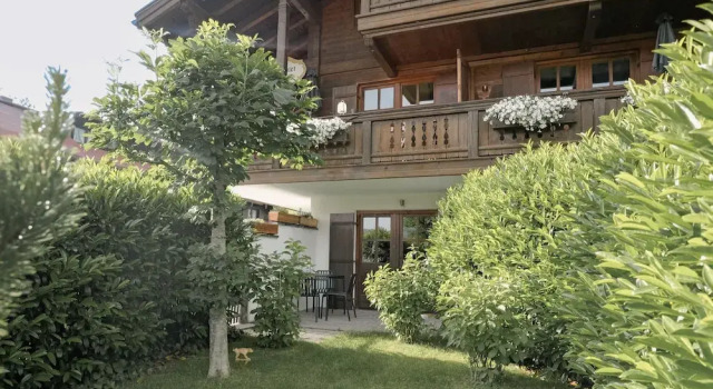 Alpenchalet Reit im Winkl, Varaa Mökki Hotellit Baijeri pysäköinnillä, Pysäköinti