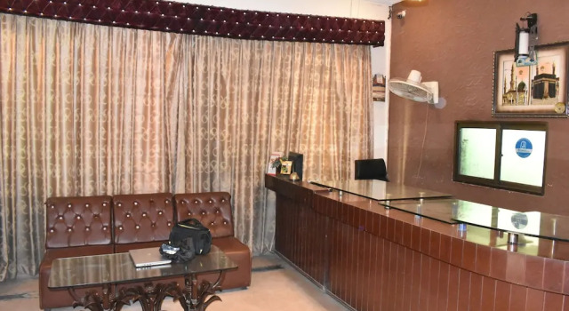 Bright Hotel, Réserver Hôtel Johar Town Lahore, près de Emporium Mall