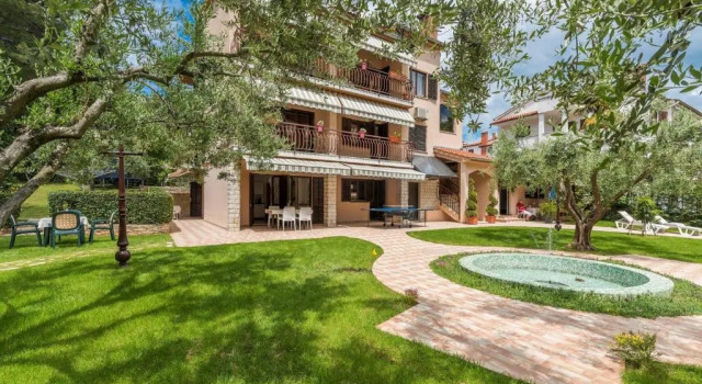 Апартаменты с балконом Apartments Rakovac