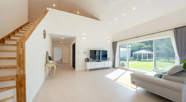 Gangneung Whiten Pension, Boek Pension Hotels in Gangwon-Do met parkeren, Parkeren
