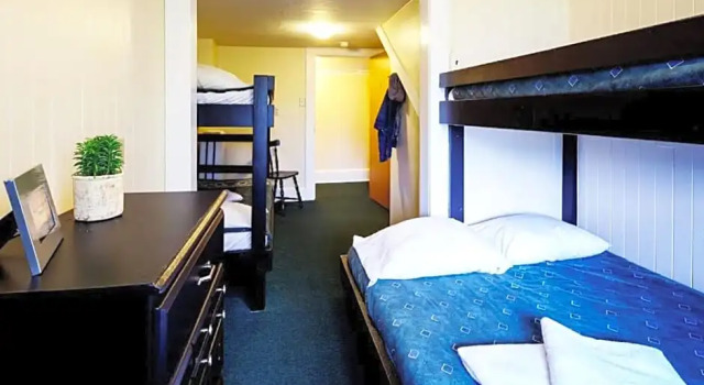 Номер Standard HI Penticton - Hostel