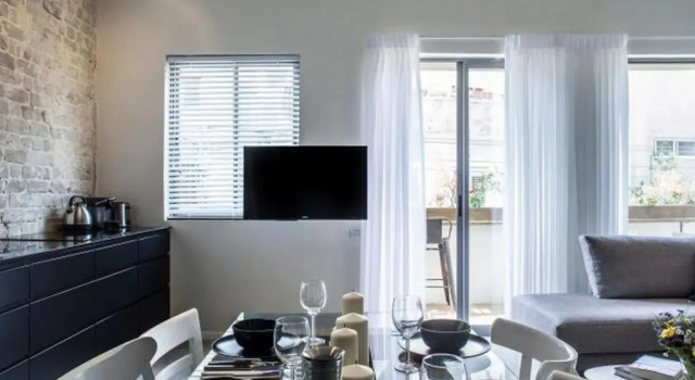 Charming 2BR in Tsvi Brock 6 by HolyGuest, Reservar Hotel Telavive Tel Aviv District