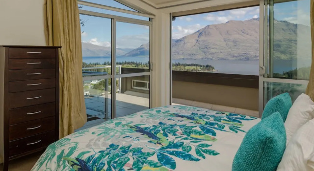 Lake View Villa, Great location and Amazing views, Забронировать Вилла Куинстаун 