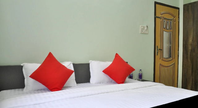 CAPITAL O74630 Hotel Atithi, Забронировать Отель Отели штата Махараштры 3 звезды, 3*