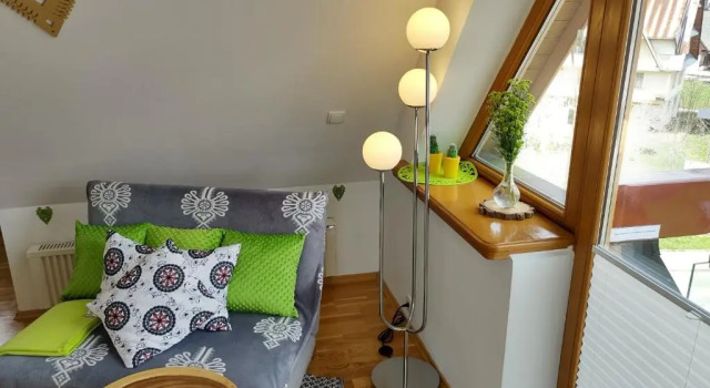 LOFT-FOLK Apartament pod Stokiem w Zakopanem, Book Apartment Hotels in Tatras with Parking, Parking