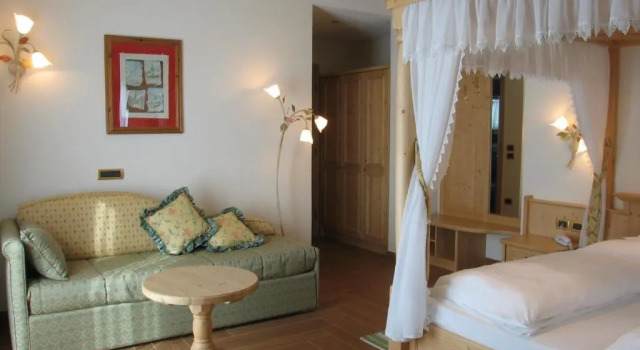 Полулюкс Paradise Lodge