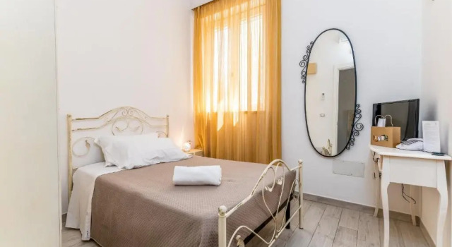 Standard Zimmer Hotel Reverse