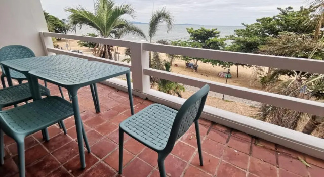 Вилла с 6 комнатами с видом на море Dojo pool villa