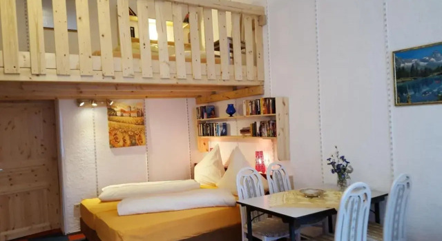 Ferienwohnung Roch, Reservar Hotel Berlim Alemanha, perto de Pankstrasse
