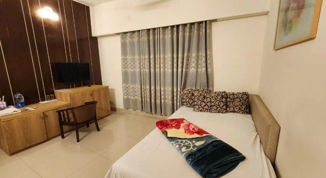 Hotel Cox Rotana, Rezerwuj Hotel Hotele w Chittagong z basenem, Basen
