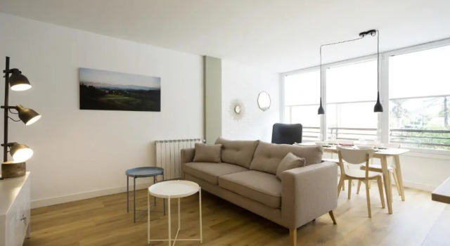 OLABIDE 2 by Smiling Rentals, Book Hotel Hondarribia 