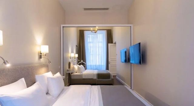 Двухместные апартаменты Standard с видом на внутренний двор TIFLIS OPERA Aparthotel