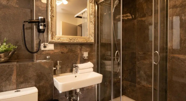 Апартаменты Hotel Burgblick