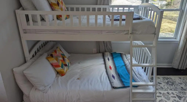eKstasis Hostel & Urban Farm, Book Landbrugsophold Billige hoteller i Atlanta