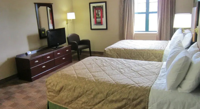 Четырёхместный номер Standard Studio 6 Corporate Extended Stay Rochester Henrietta NY