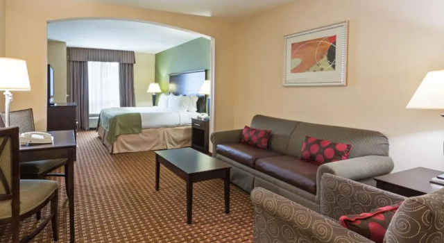 Люкс Holiday Inn Daytona Beach LPGA