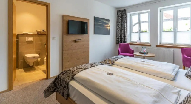 Трёхместный номер Standard Hotel ten Hoopen Restaurant Deele