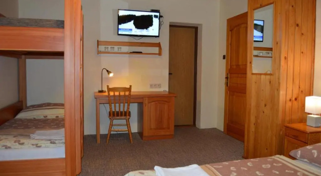Privát Nataša, Rezervovat Hotel Hotely v Prešovský kraj s parkováním, Parkování