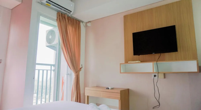 Nice And Homey Studio Serpong Garden Apartment