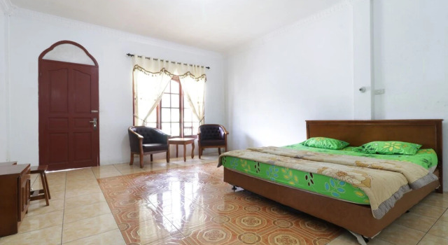 Sibayak Multinational Rest House, Rezerwuj Hotel Berastagi Sumatra
