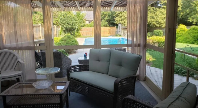 Luxurious Pool Cottage, Varaa Lomakoti  