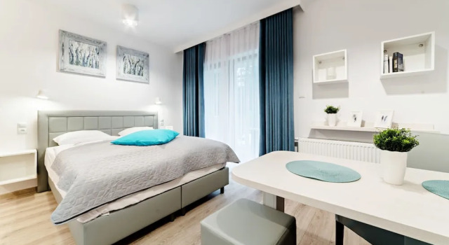 Студия с балконом Apartamenty Sun & Snow Sarnia Residence