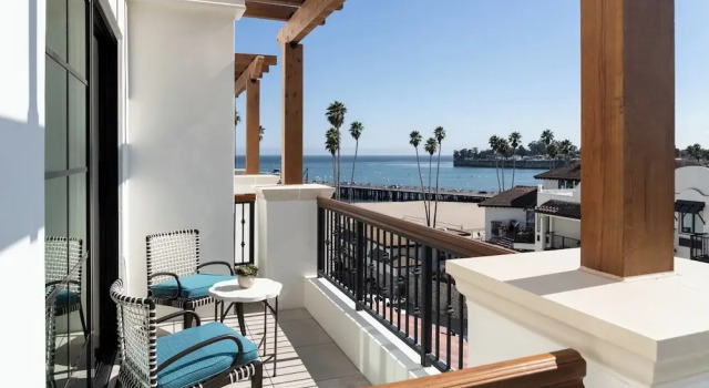 Двухместный номер Deluxe с балконом и с частичным видом на океан La Bahia Hotel & Spa