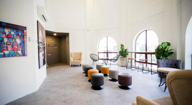 H Boutique Hotel Xplorer Kota Damansara, Забронировать Бутик-отель Петалинг-Джая Селангор, рядом с Суриан